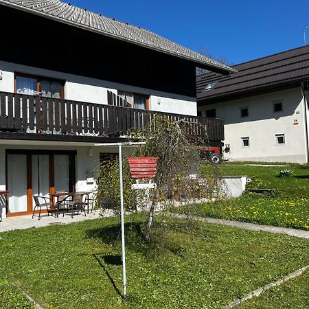 Apartma Jure Zgornje Gorje Екстериор снимка