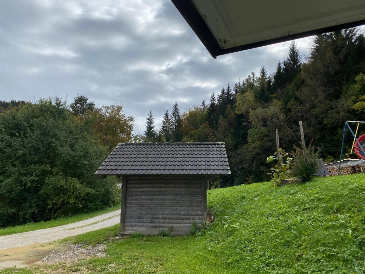 Apartma Jure Zgornje Gorje Екстериор снимка