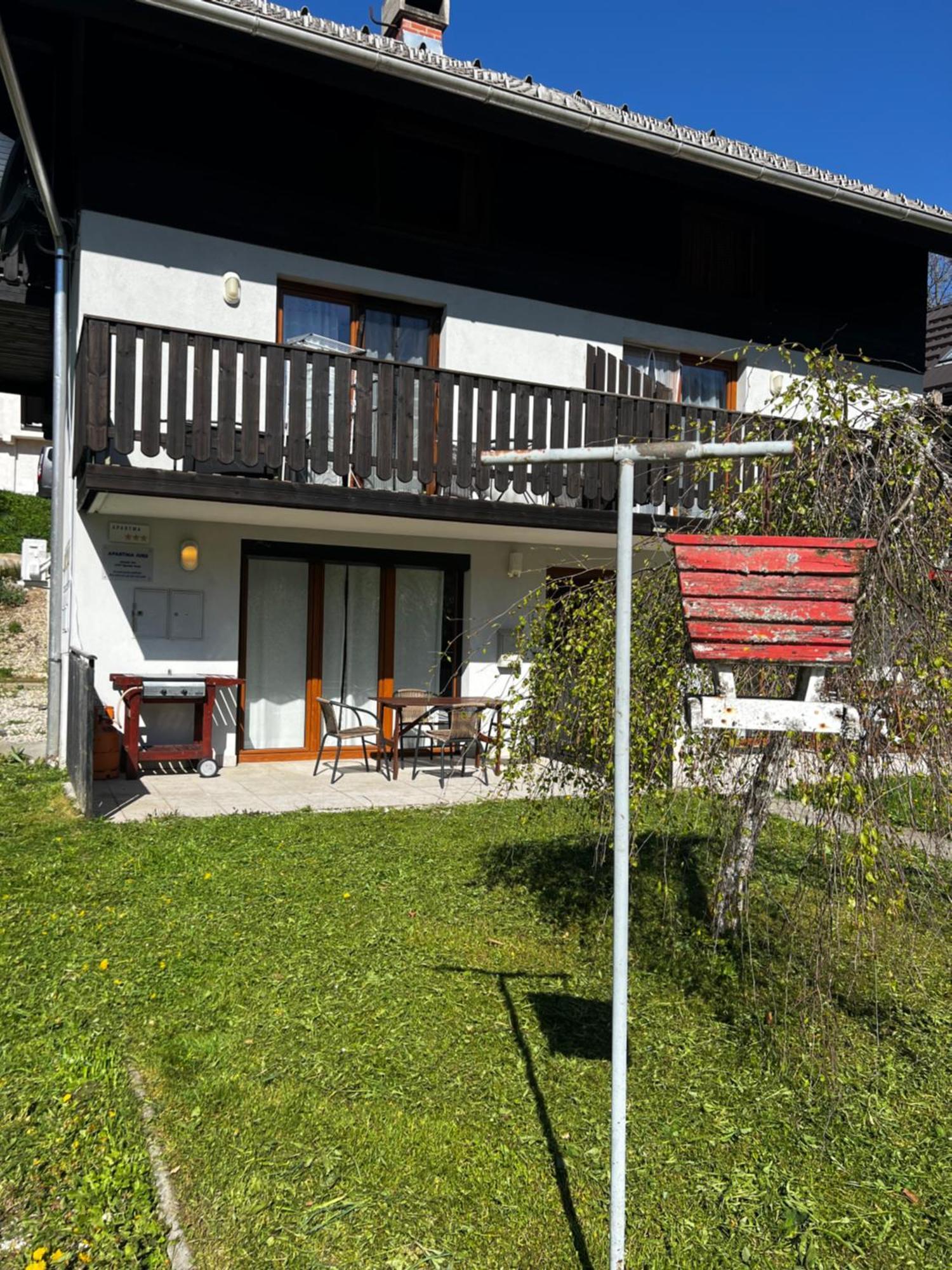 Apartma Jure Zgornje Gorje Екстериор снимка